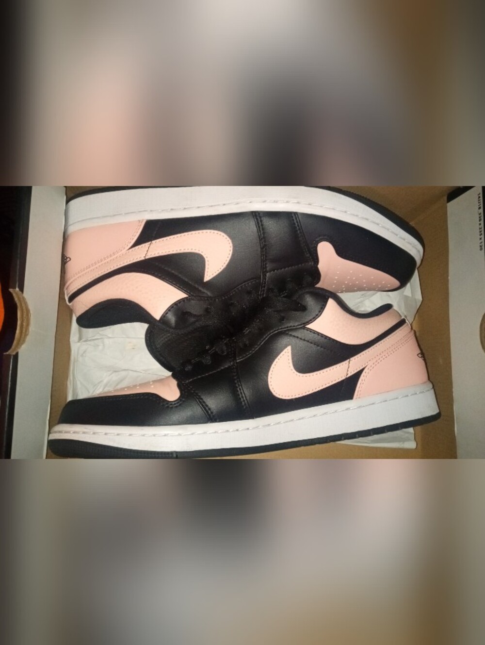 Men Nike Air Jordan 1 Low - Artic Orange White  Sneakers - Picture 10 of 11